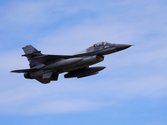 Zbog drona u blizini rumunskog vazdušnog prostora podignuta dva aviona F-16