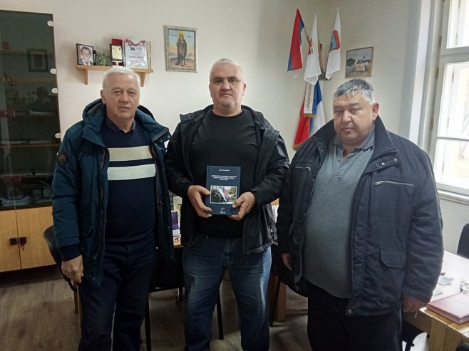 Podjela monografije - Foto: RTRS