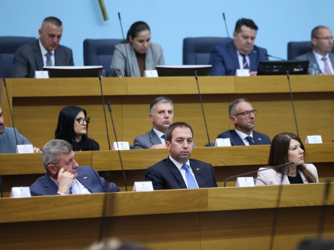 Narodna skupština usvojila izmjene Krivičnog zakonika – kazna zatvora do jedne godine može se zamijeniti novčanom kaznom