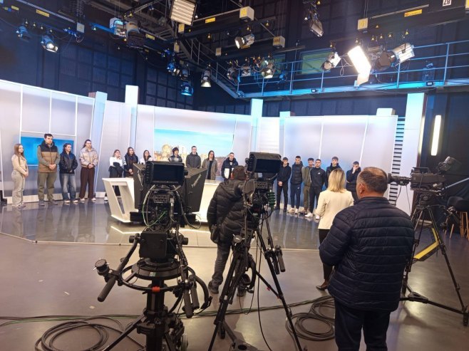 Posjeta učenika RTRS - Foto: RTRS