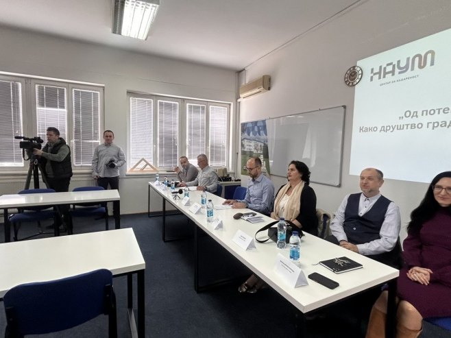 Talentovanoj djeci obezbijediti veću sistemsku podršku