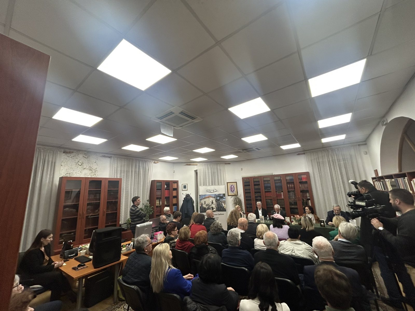 Trebinje: Književno veče "Nebeske kapije"