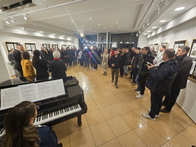 U prijedorskoj Galeriji "Sreten Stojanović" otvorena izložba crteža Branka Miljuša