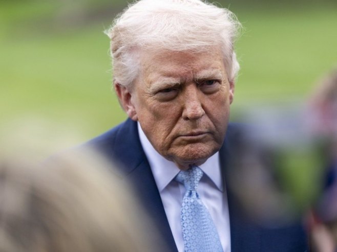 Tramp: SAD će uništiti iranske elektrane ako Iran ne otvori Ormuz u roku od 48 sati