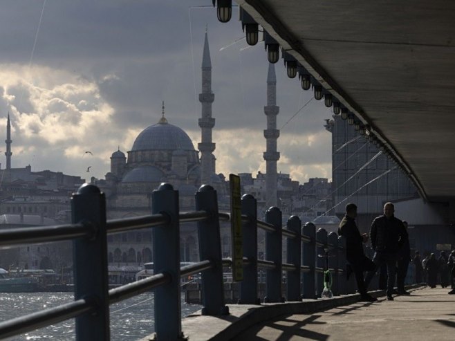Istanbul (foto: EPA/TOLGA BOZOGLU, ilustracija) - 