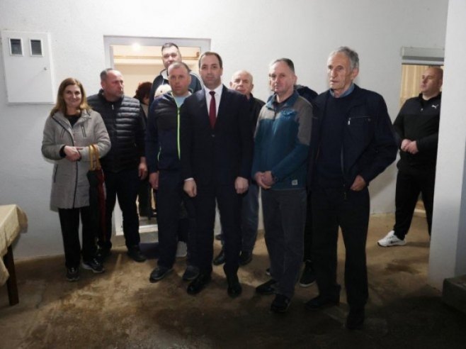 Selak: Srpska pruža punu podršku mostarskoj porodici Lozo i Srbima u FBiH