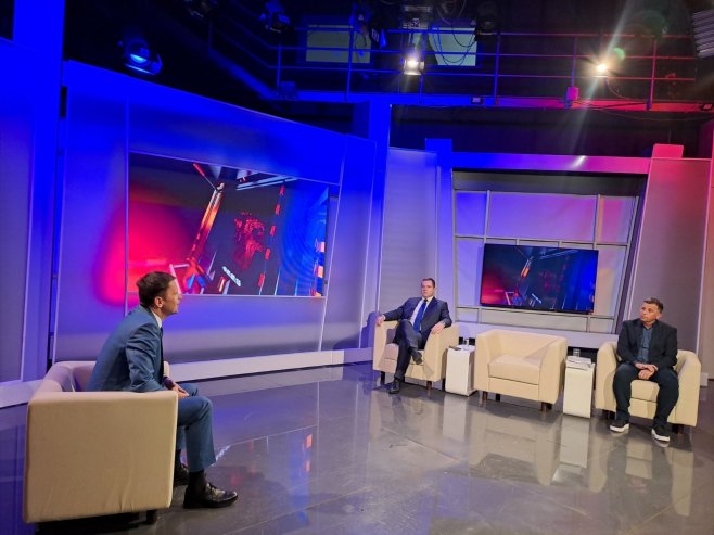 Kovačević i Vukanović ukrstili koplja u TV duelu na RTRS (VIDEO)