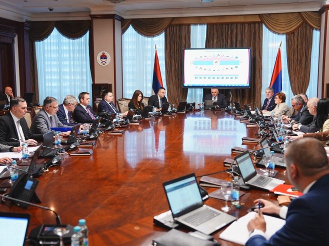 Vlada Srpske: Povećanjem plata do privrednog rasta