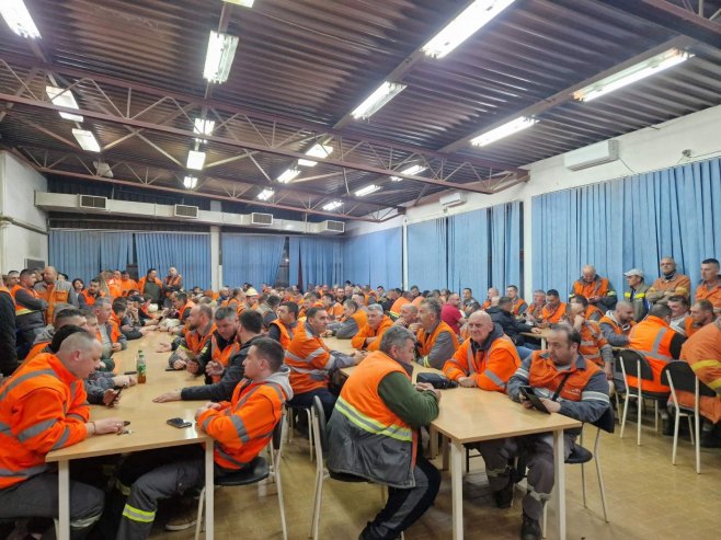 Radnici "Nove Ljubije" nastavljaju protest - Foto: RTRS