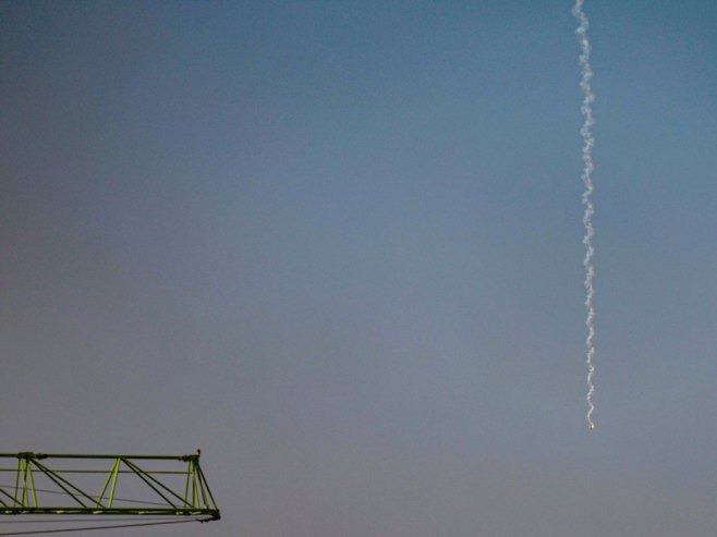 Iran tvrdi da je izveo snažan napad na američke vojne baze u Dubaiju