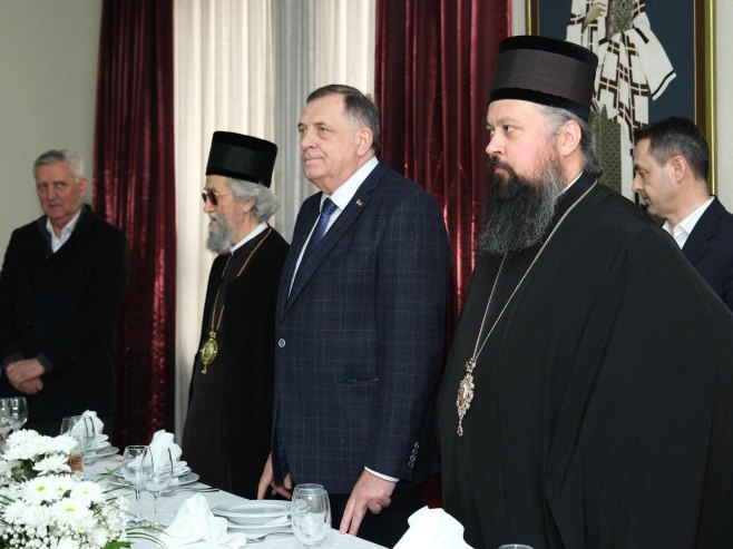 Dodik: Crkva jedan od najznačajnijih elemenata našeg identiteta (FOTO)