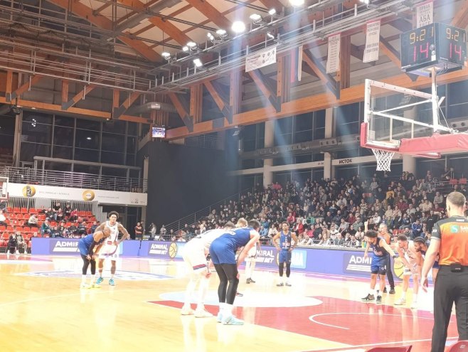 Budućnost slavila u Laktašima