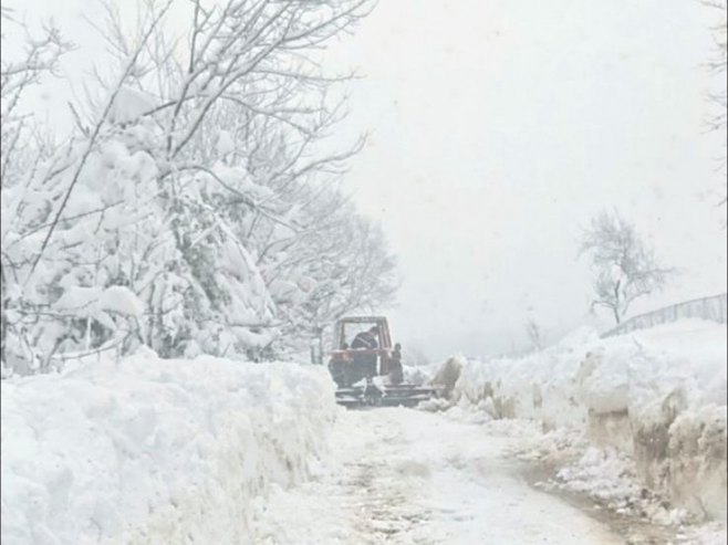 Gdje je Stanivuković - politički poeni ispred poplava? (FOTO/VIDEO)