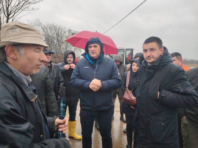 Minić u Pelagićevu - Foto: RTRS