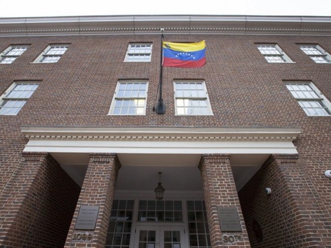 Vlada Venecuele najavila ponovo otvaranje ambasada u SAD