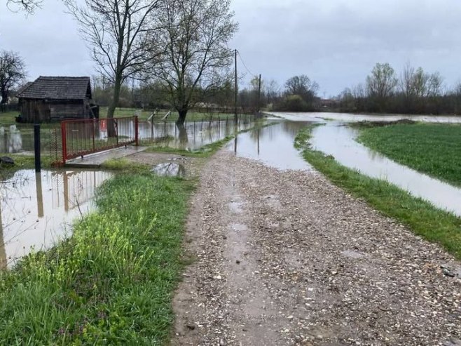 Bijeljina, poplavljena područja Bijeljina, poplavljena područja - Foto: SRNA