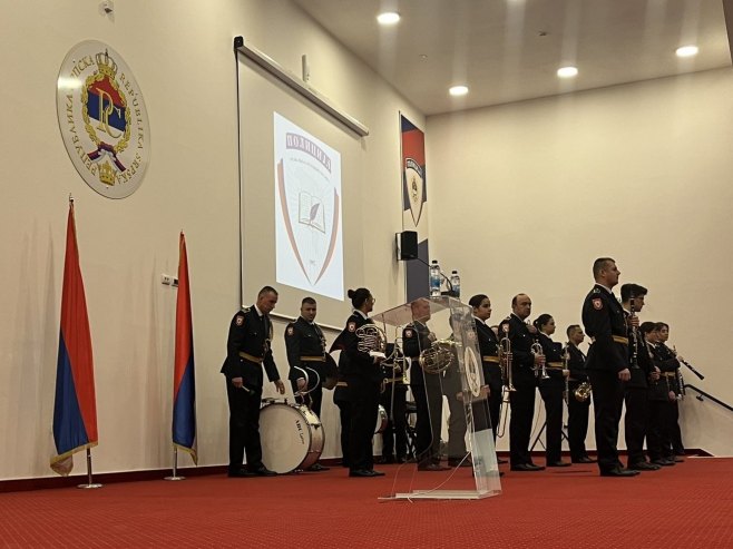 Svečanost povodom Dana Srednje škole unutrašnjih poslova u Zalužanima - Foto: RTRS