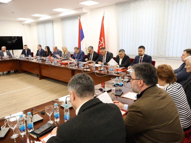 Sjednica Predsjedništva SNSD-a u Banjaluci, konferencija za novinare na RTRS