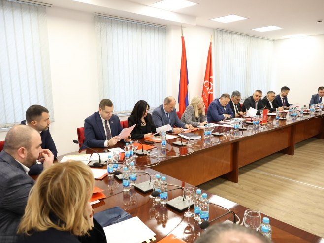 Nakon aprilskog, budžetskim korisnicima povećanje plata i u septembru