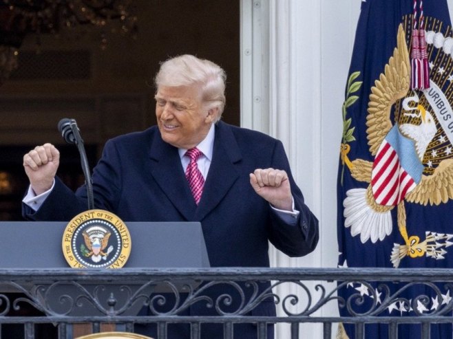 Tramp: Ne može Amerika da pomaže onima koji ne pomažu njoj