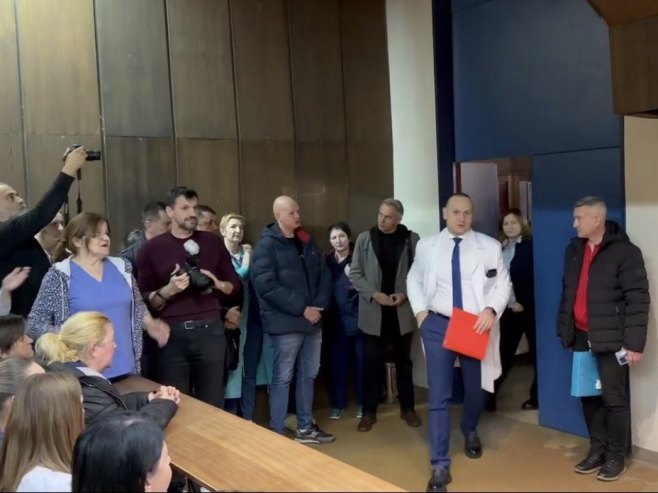 Šobot: U narednom periodu dodatna povećanja plata