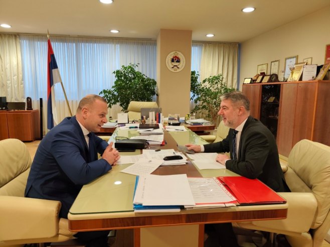 Šeranić i Šobot o unapređenju položaja zaposlenih u zdravstvu