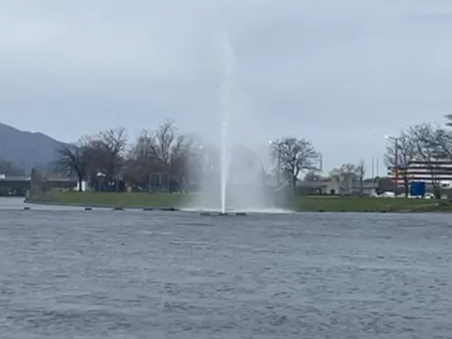 Trebinje zahvatila jaka bura, udari vjetra i do 40 kilometara na čas (VIDEO)