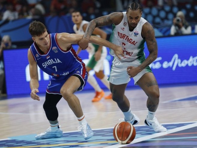 Košarkaši San Antonija deklasirali Los Anđeles Kliperse, Bogdanoviću ponovo ni minut