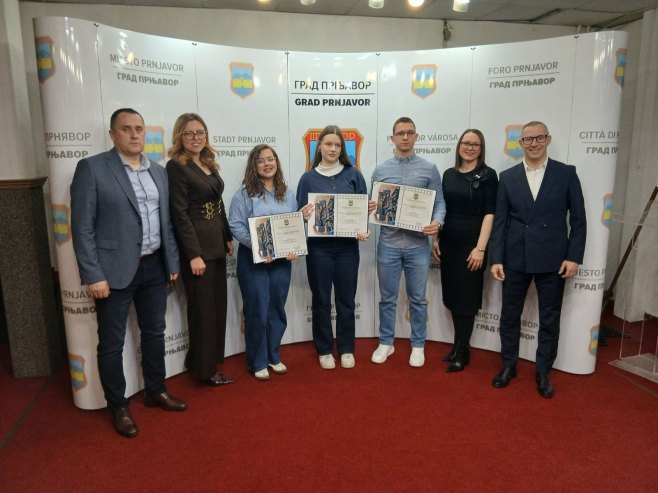 Mladi kreativno predstavili Prnjavor kroz jednominutne filmove