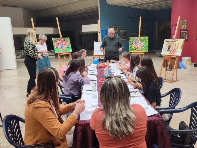 Banjaluka: Radionica šaranja jaja u Muzeju Republike Srpske (FOTO)