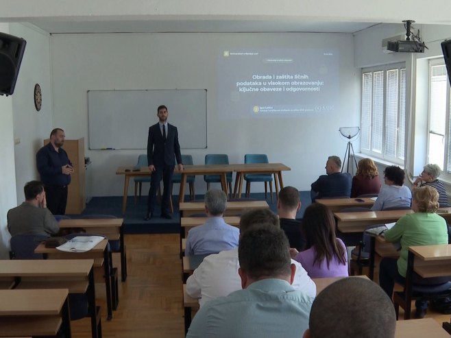 Predavanje "Obrada i zaštita ličnih podataka" - Foto: Ustupljena fotografija