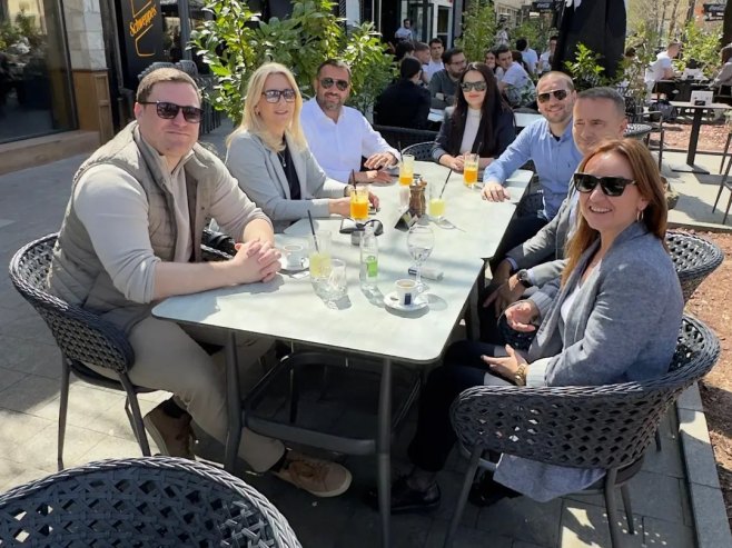 Cvijanović: Suncem okupana Banjaluka u svom najljepšem, proljećnom sjaju (FOTO)