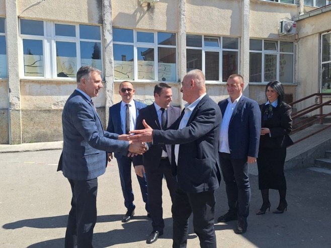 Golubović najavio ulaganja u obrazovne ustanove širom Hercegovine