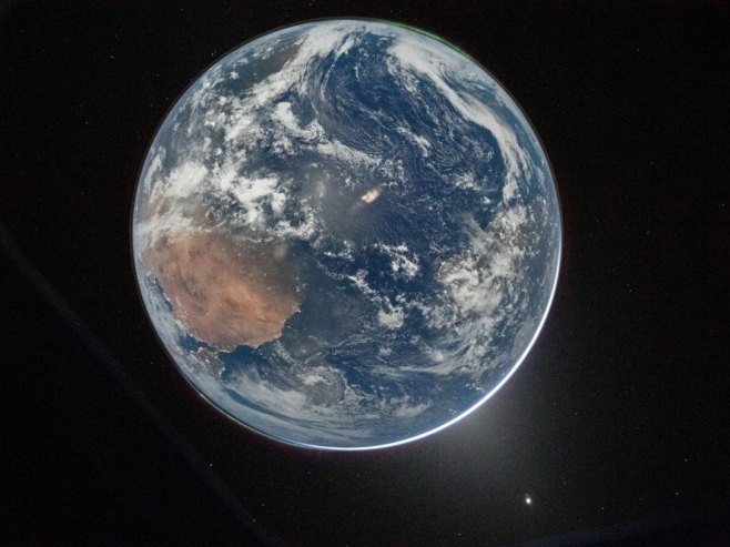 Zemlja snimljena iz letjelice Artemis (Foto: EPA/NASA) - 