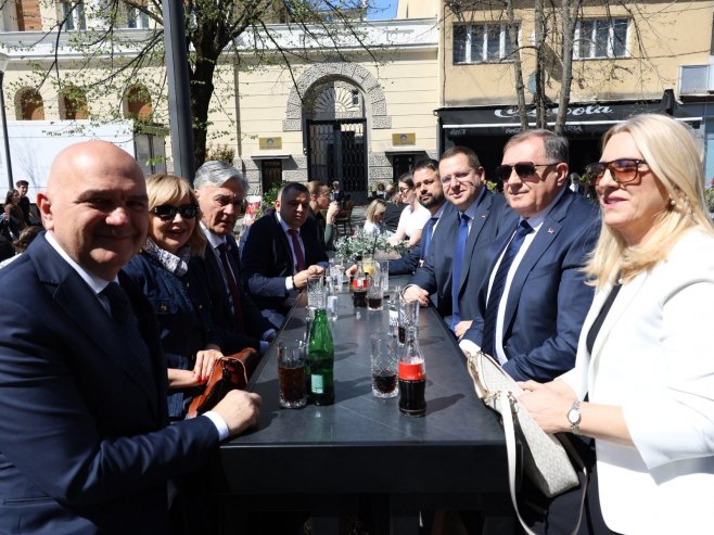 Dodik: Predah sa saradnicima pred brojne i sadržajne aktivnosti