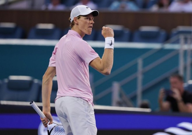 Siner u osmini finala Monte Karla