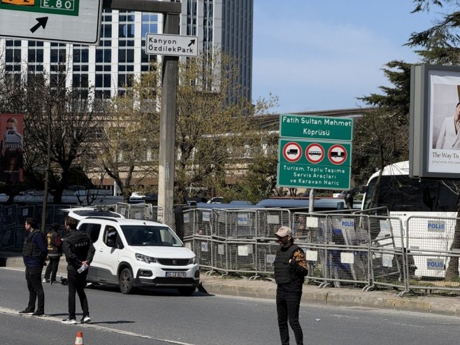 Privedeno 10 ljudi nakon napada u Istanbulu