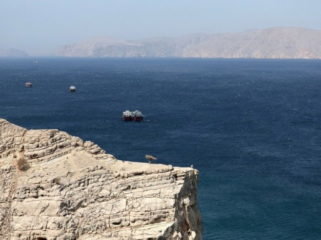 Bijela kuća: Ormuski moreuz je otvoren, netačni navodi iranskih medija