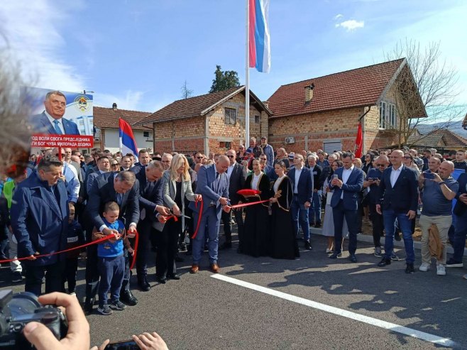 Otvaranje mosta u Česmi - Foto: RTRS