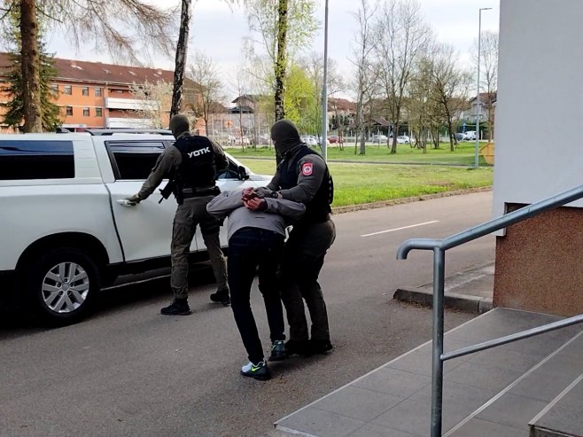 Crnogorac osumnjičen za krijumčarenje migranata predat Tužilaštvu BiH (VIDEO)