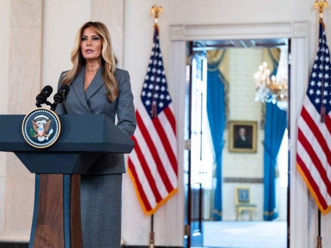 Melanija Tramp: Nisam Epstinova žrtva, lažne glasine da prestanu (VIDEO)