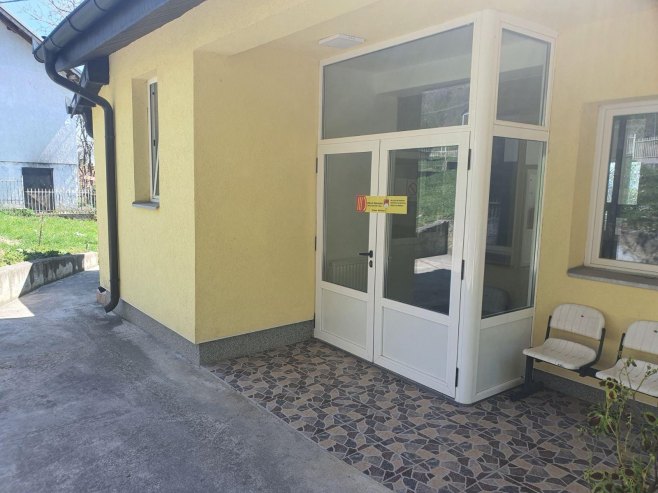 KiM-zatvorene ambulante u srpski selima (Foto: TANJUG/Str/bg) - 