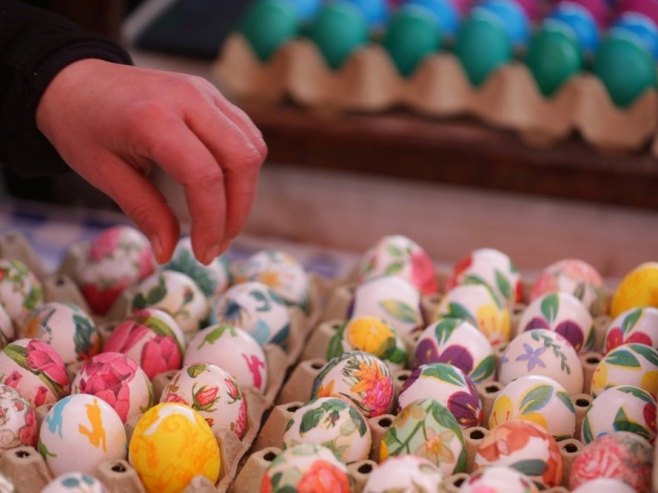 Vaskršnja jaja (Foto: EPA/ANDREJ CUKIC) - 