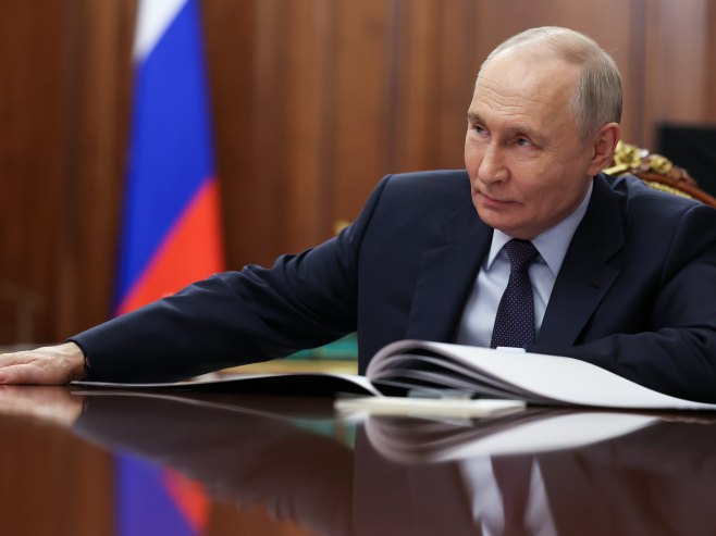 Vladimir Putin (Foto: EPA/ALEXANDER KAZAKOV) - 