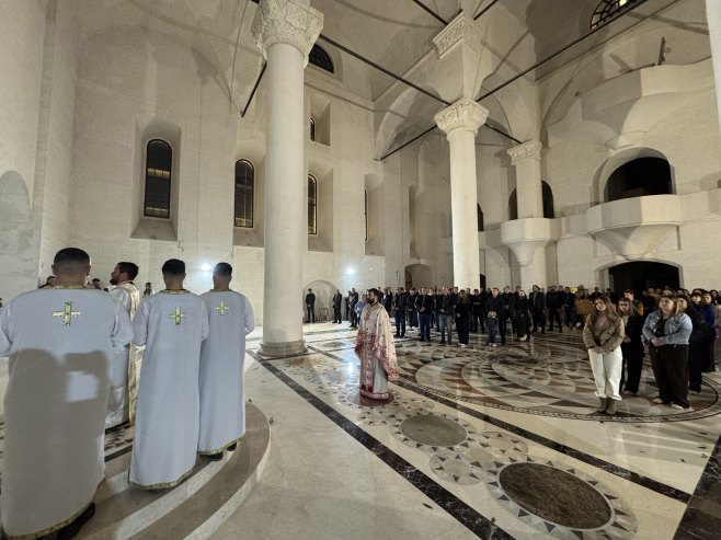Mostar: Vaskršnja liturgija služena u još neobnovljenom Sabornom hramu
