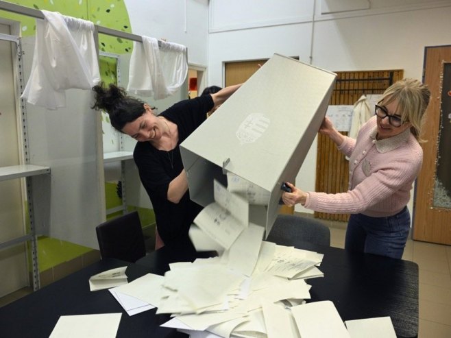 Prebrojano 29,31 odsto glasova u Mađarskoj – Tisi 132, Fidesu 59 mandata