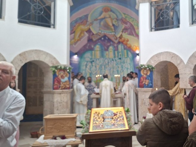 Slava hrama Hristovog vaskrsenja u Prebilovcima (VIDEO)