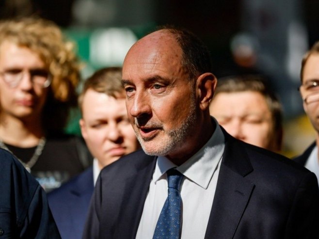 De Gol: Apsurdne tvrdnje da će Moskva napasti ostatak Evrope