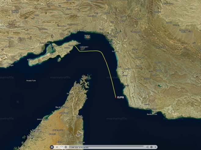 Tanker, koji je pod američkim sankcijama, prošao kroz Ormuz nakon početka blokade