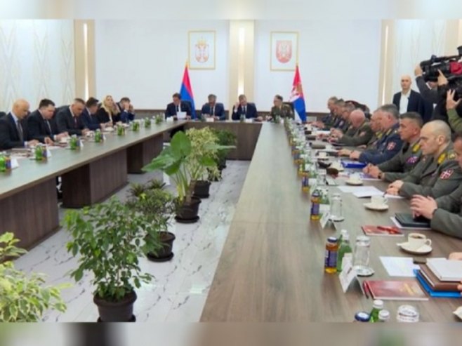 Sastanak rukovodstva Srpske sa Aleksandrom Vučićem u Beogradu Sastanak rukovodstva Srpske sa Aleksandrom Vučićem u Beogradu - Foto: RTRS
